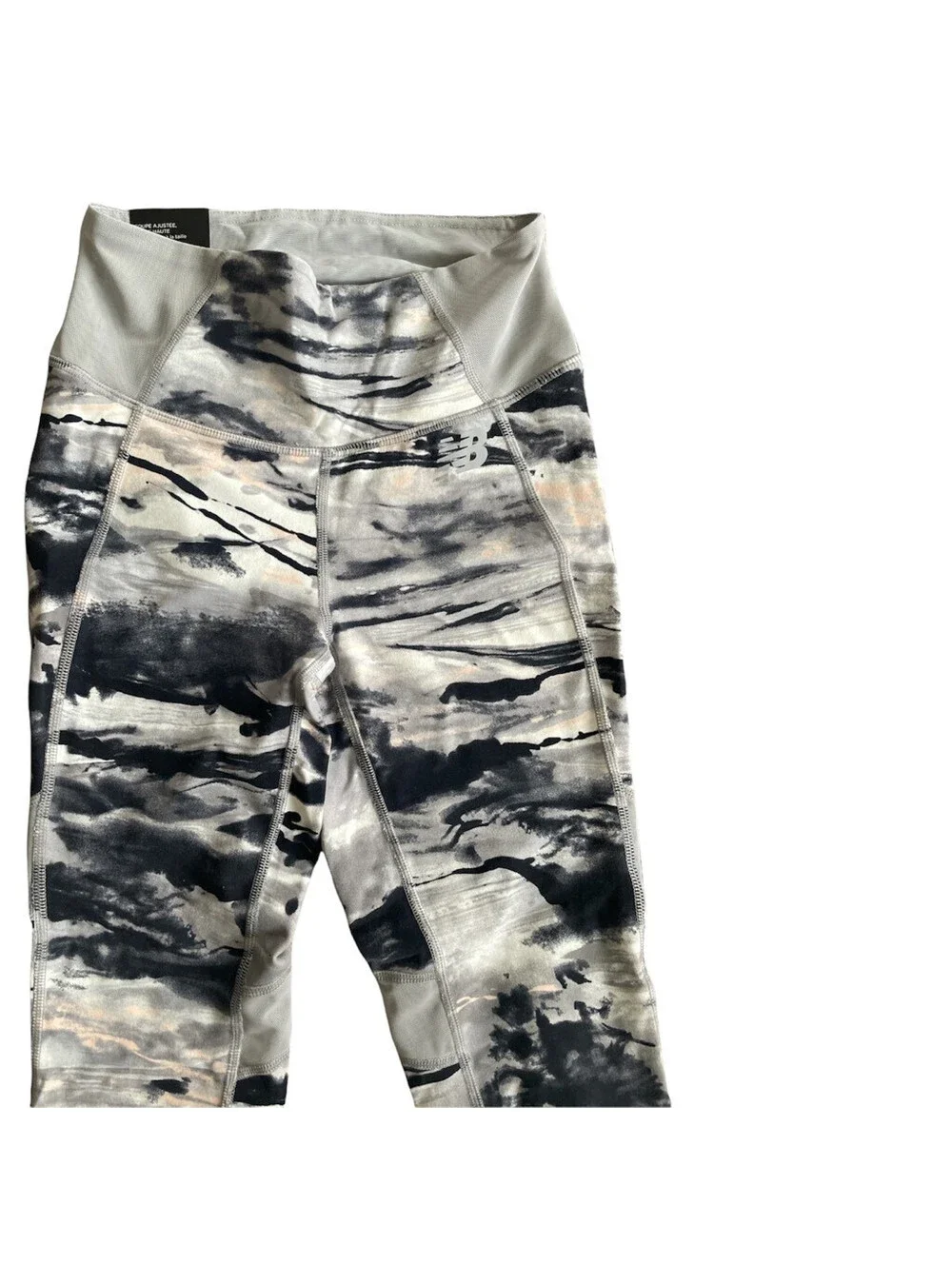 New Balance Womens Evolve 7/8 Leggings Black Camouflage High Rise Stretch XS New
